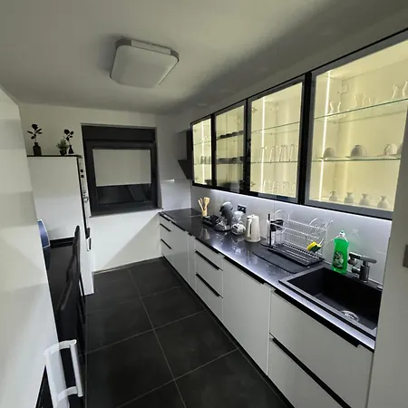 Appartement Modern Apartments, Nr 4, Nahe Schalke Arena, Zentral Zur Autobahn A42 Und A2, Ferienwohnung, Monteurwohnung