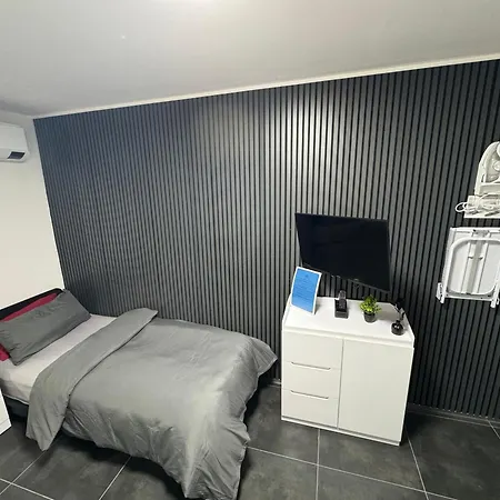 Modern Apartments, Nr 4, Nahe Schalke Arena, Zentral Zur Autobahn A42 Und A2, Ferienwohnung, Monteurwohnung * Gelsenkirchen