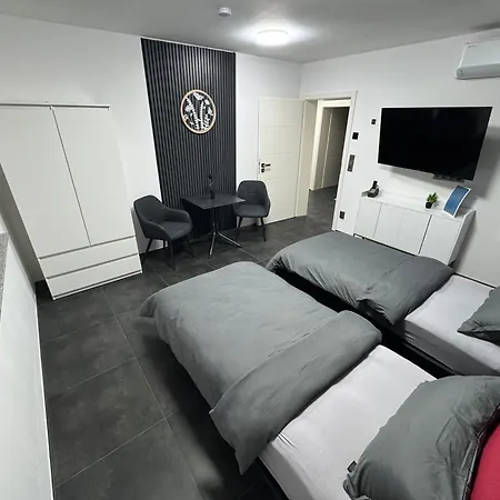 Appartement Modern Apartments, Nr 4, Nahe Schalke Arena, Zentral Zur Autobahn A42 Und A2, Ferienwohnung, Monteurwohnung *